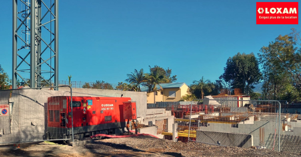 Un évènement en vacances ? Des travaux pour la rentrée ? Louez un groupe chez LOXAM