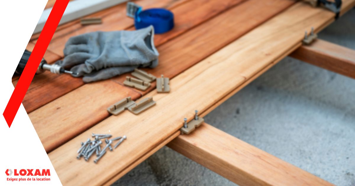 Astuces et bonnes pratiques LOXAM pour concevoir une terrasse durable et agréable.