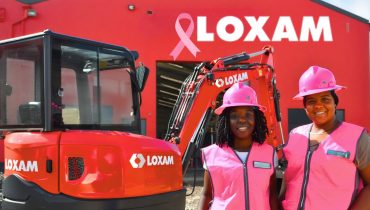 Octobre Rose: Le rose au cœur, la force au féminin chez Loxam Réunion